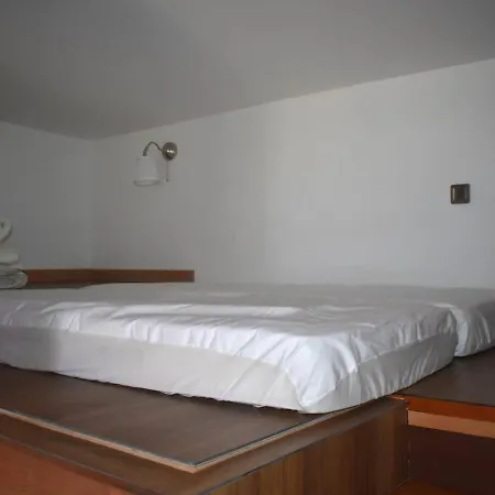 Appartement Art Déco De Standing à Font-romeu - Fr-1-580-98 Font-Romeu-Odeillo-Via